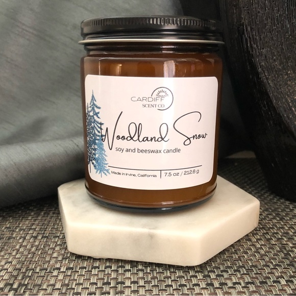 Woodland Snow Scented Candle - Picture 3 of 3